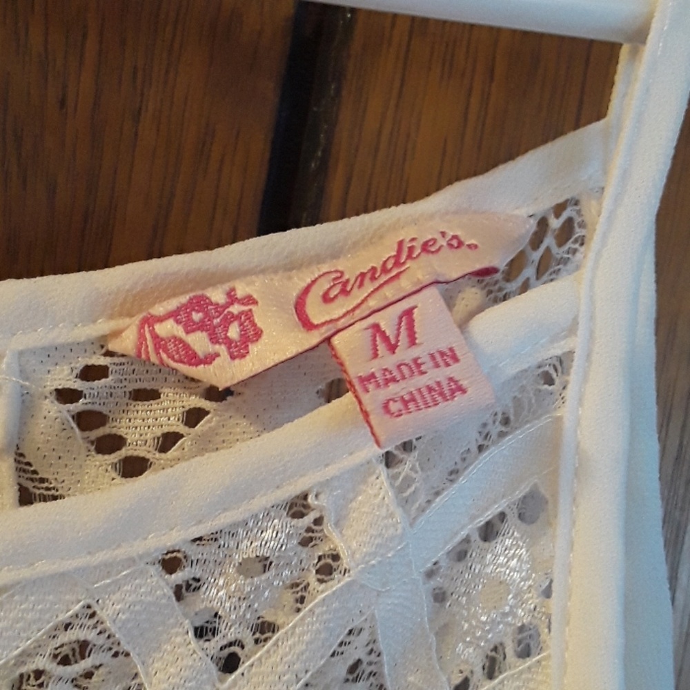 Dress - Picture 3 of 3